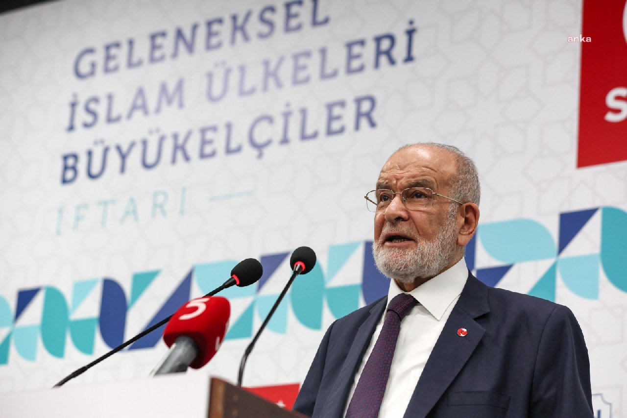 Karamollaoğlu: Şahsiyetli bir dış politika vizyonu ile İslam alemini aktif hale getirmek mecburiyetindeyiz