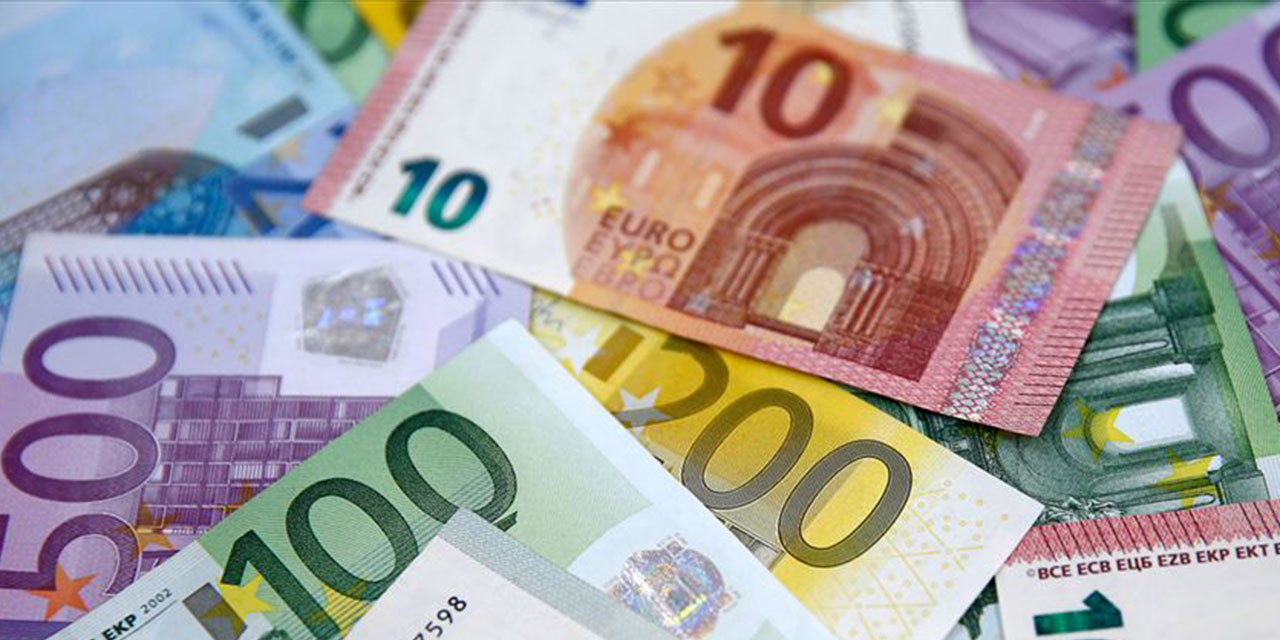 Euro rekoru yeniledi, zirveyi gördü