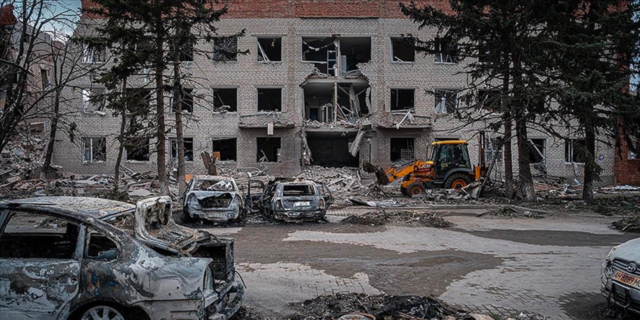 Ukrayna'dan açıklama: Rusya'nın füze saldırılarında 5 kişi öldü, 15 kişi yaralandı