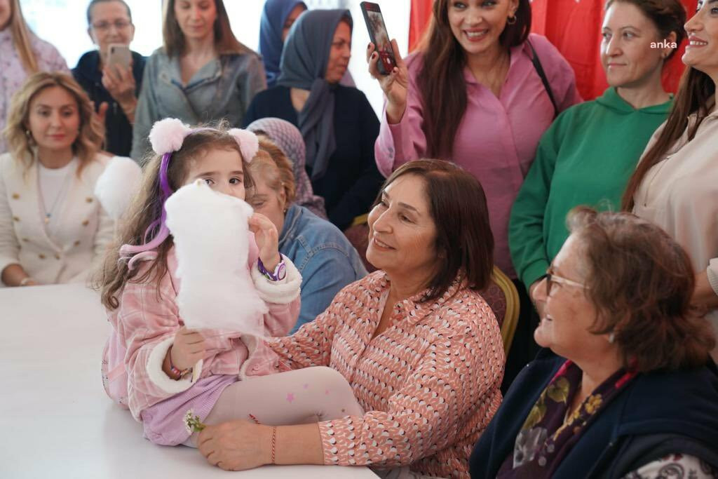 Selvi Kılıçdaroğlu: Hiçbir annenin evladı adına endişe etmediği bir gelecek çok yakın