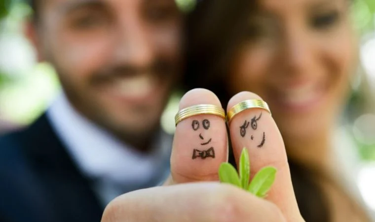 Neden evlilik yüzüğü takarız?