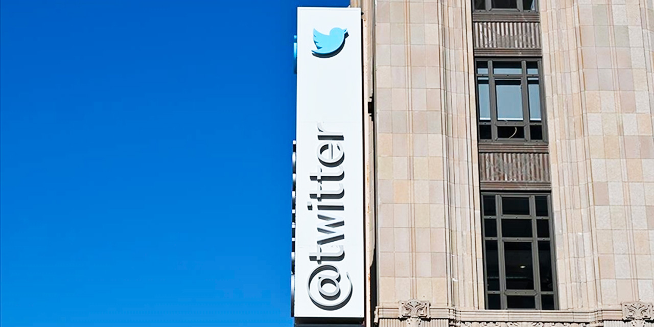 Twitter, Fransa'da 3 hesabı 'hükümetçe fonlanan medya' olarak etiketledi