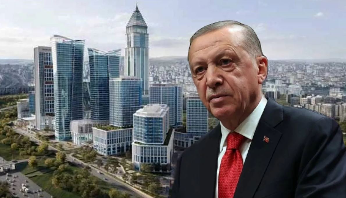 Erdoğan, İstanbul Finans Merkezi'nin 35. katında, asansörde hangi soruyu sordu?