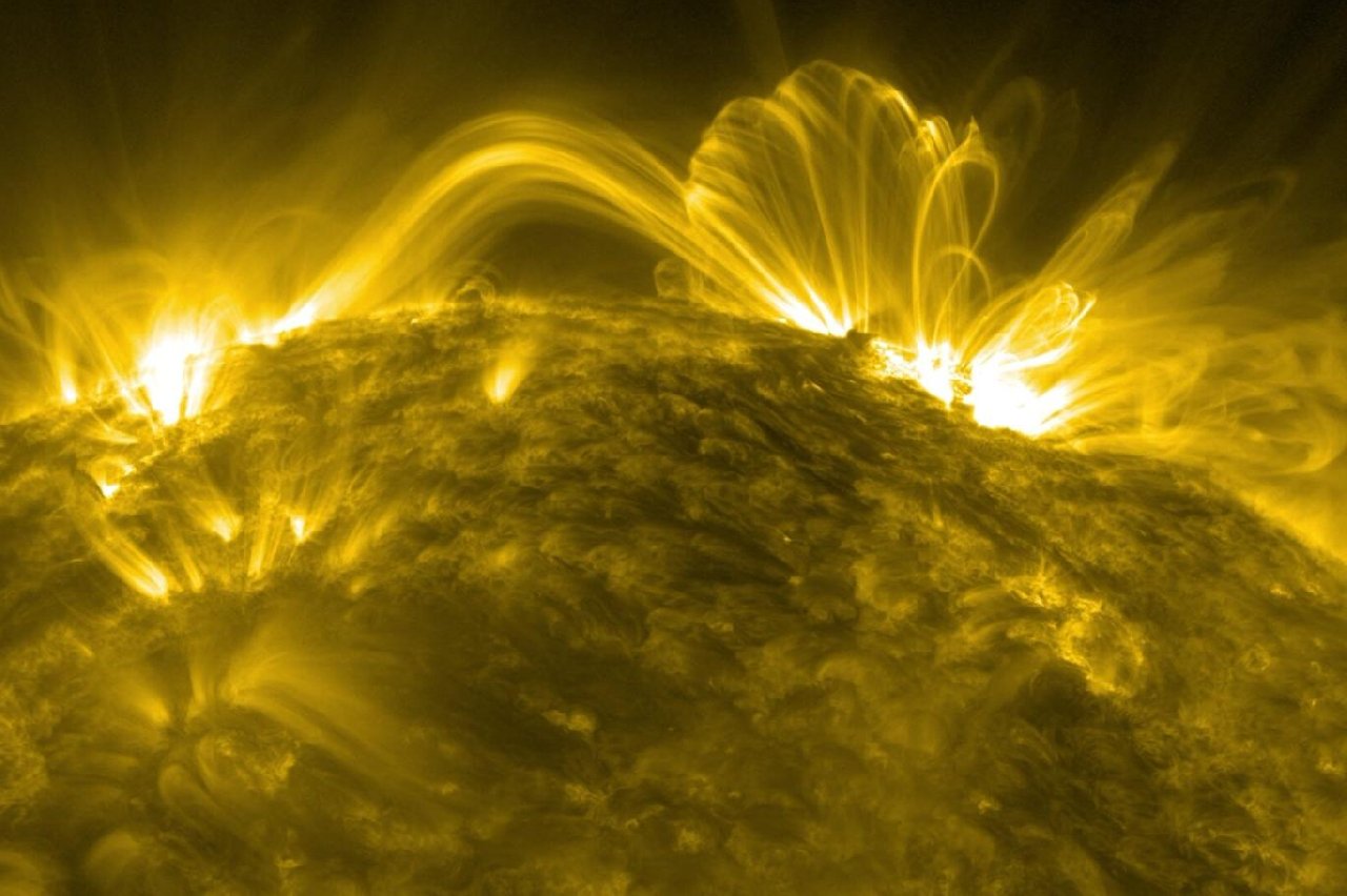 Dünya'yı da vuran Güneş patlamaları erken zirve yapacak: "6 ila 12 ay kaldı"