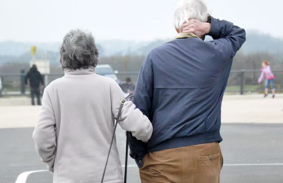 Bilim insanları beyazlayan saçları eski haline döndürmenin bir yolunu buldu