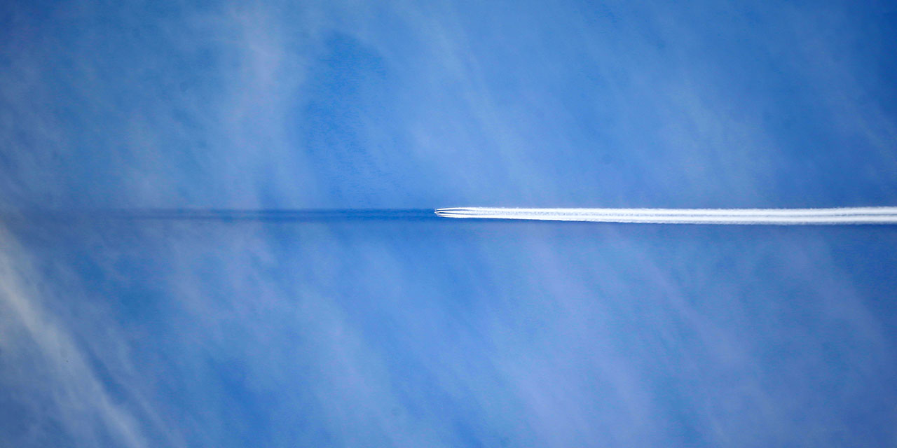 Van Semalarında İlginç An! Tam Rotasına Denk Geldi