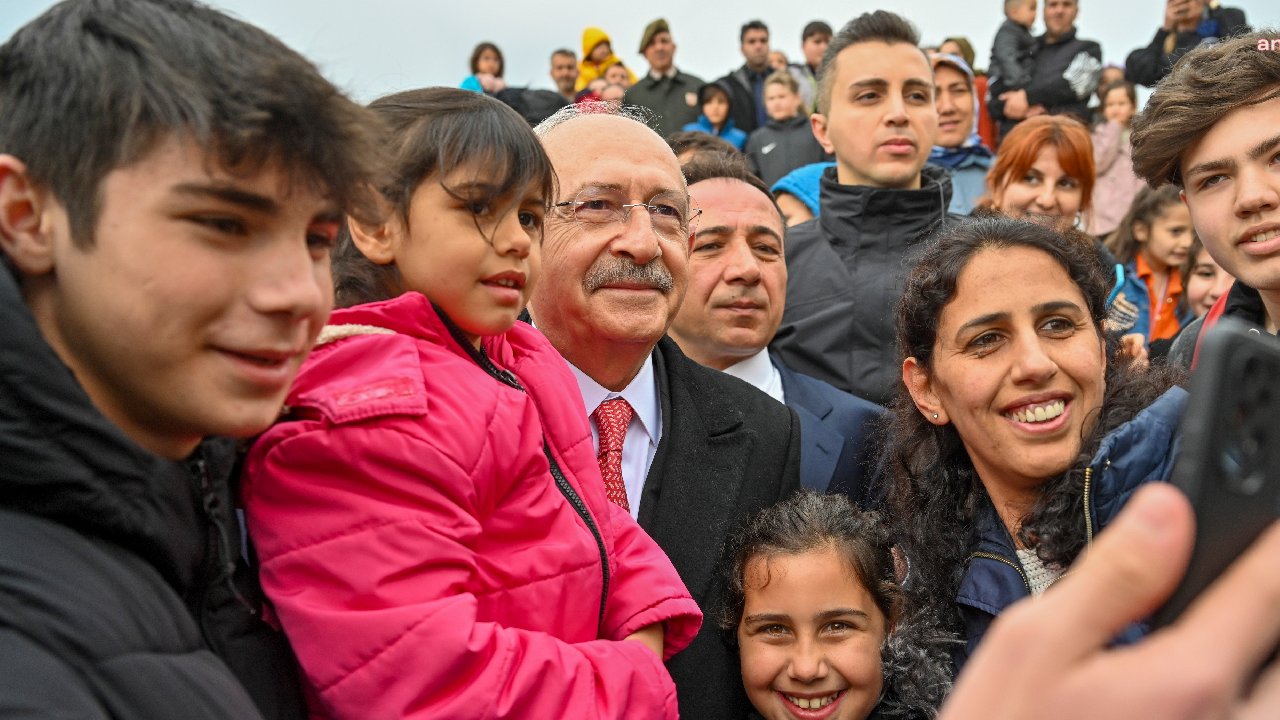 Kılıçdaroğlu ilerlemekte zorlandı: Kemal dede, fotoğraf çektirebilir miyiz?