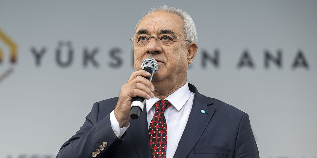 DSP'nin Eski Liderinden Önder Aksakal'a 'Bülent Ecevit' Tepkisi