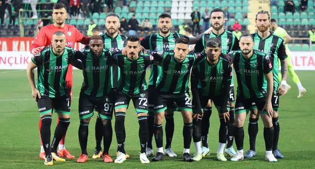 Denizlispor ilk kez 2. Lig'e geriledi