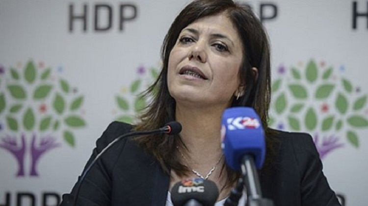 HDP'den Davutoğlu'na 'Kürtçe' yanıtı