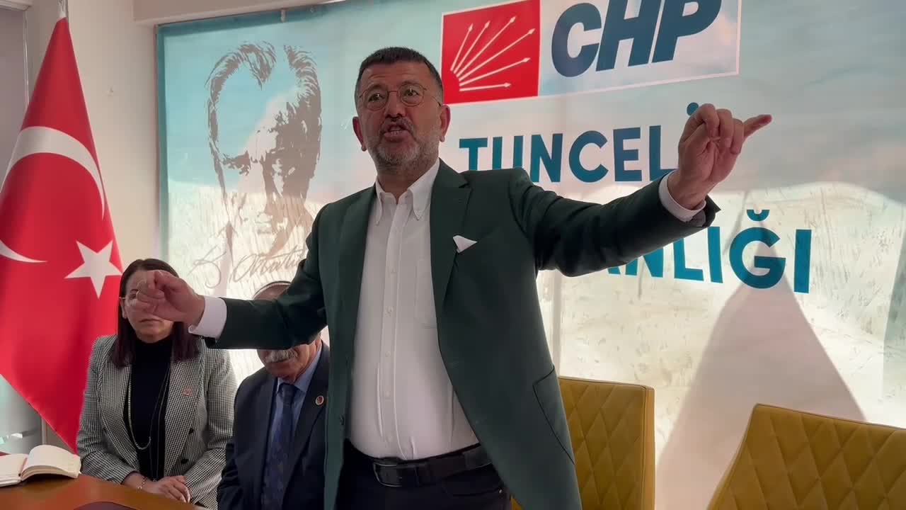 Tunceli'de konuşan CHP'li Ağbaba’dan HÜDA Par'lı Yapıcıoğlu’na Tepki: Terör arıyorlarsa, içlerine baksınlar