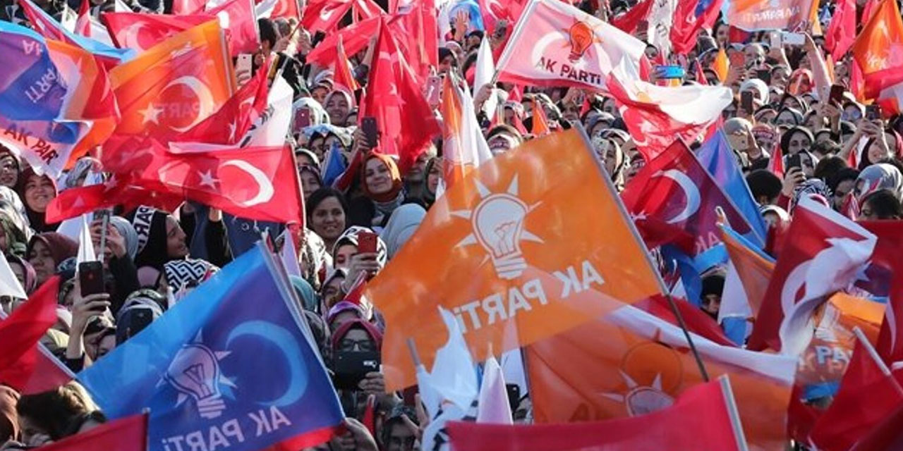 Bloomberg'den Erdoğan Analizi: En Sadık Seçmenleri, Kararını Sorguluyor