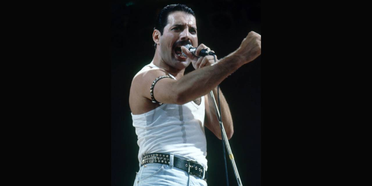 Freddie Mercury'nin 1500 eşyası müzayedeye çıkarılıyor