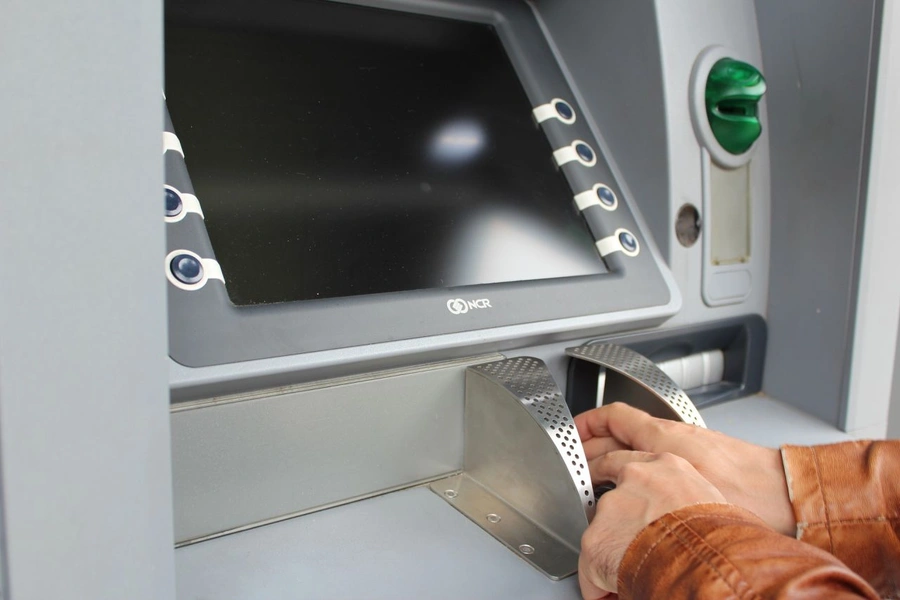 ATM kullananlar dikkat: Bu hataları sakın yapmayın. Tüm paranızı kaybedebilirsiniz