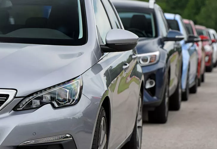 Sıfır otomobilde zam kapıda! Mayıs ayında hem kur hem de ÖTV farkı fiyatlara yansıyacak…