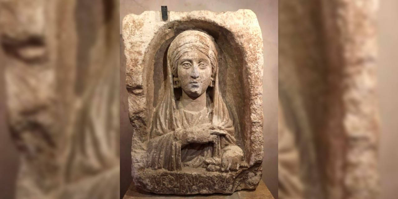 Zeugma'dan kaçırılan tarihi mezar steli geri geliyor