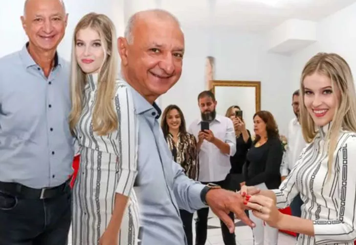 16 yaşındaki kız, 65 yaşındaki belediye başkanıyla evlendi! Kızı üvey annesinden daha yaşlı