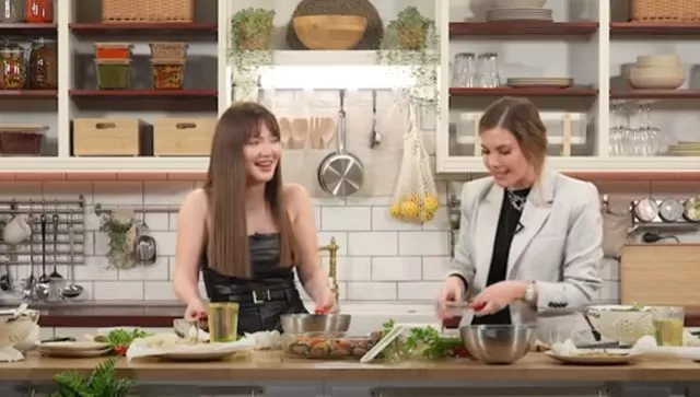 Eda Ece Danla Bilic'e çöpçatanlık yapmaya çalıştı. ''Çocuk 43 yaşında tertemiz bir insan''