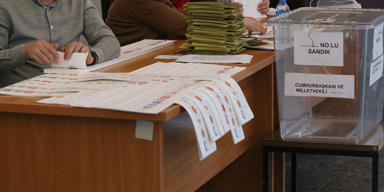 Seçime 13 gün kala ittifaklarda son durum... Aksoy Araştırma son anketi açıkladı: Kılıçdaroğlu 5 puandan fazla fark atıyor
