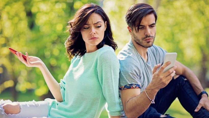 En kıskanç 4 burç! Bu burçlar sevdiklerini uçan kuştan kıskanıyor...