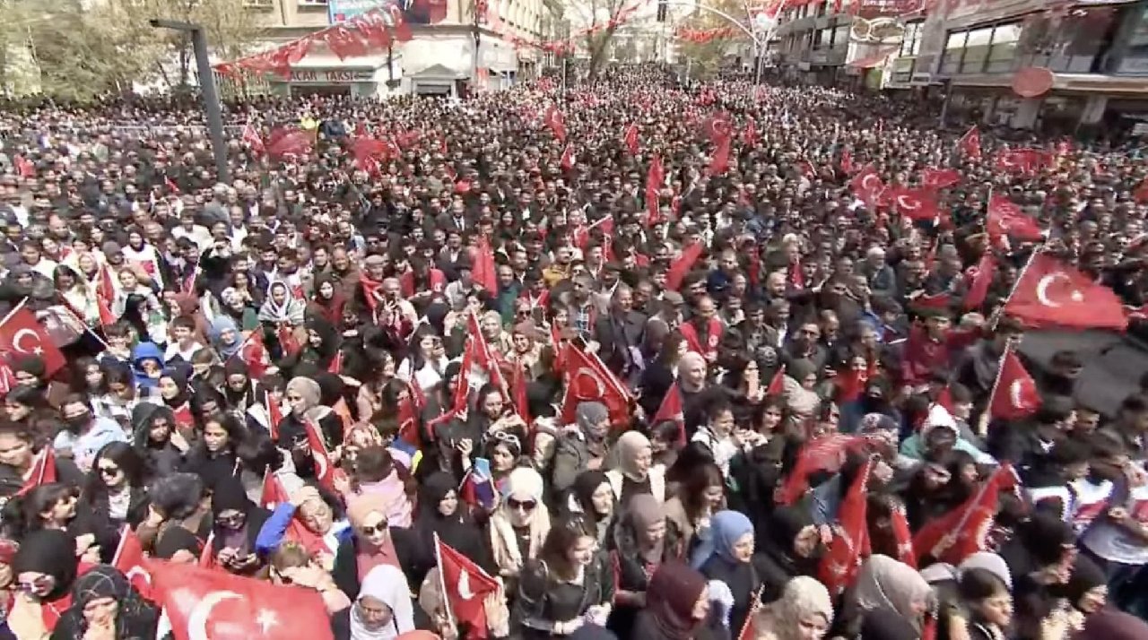 Burası Savcı Sayan'ın Ağrısı