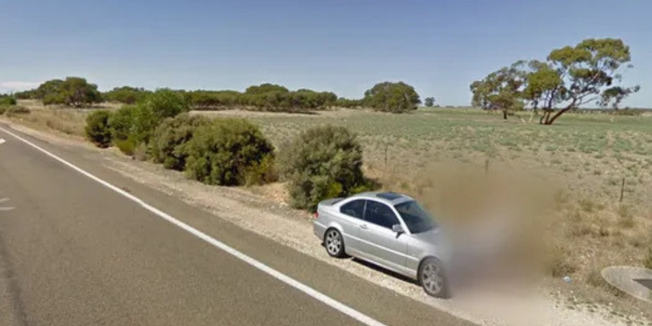 Seks yaparken Google'a yakalandılar...Tartışma da başladı... Onlar mı ayıp ediyor yoksa Google mu?