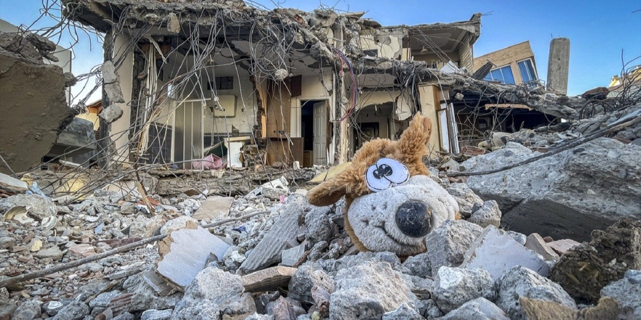 5 Milyon Çocukta Deprem Travması