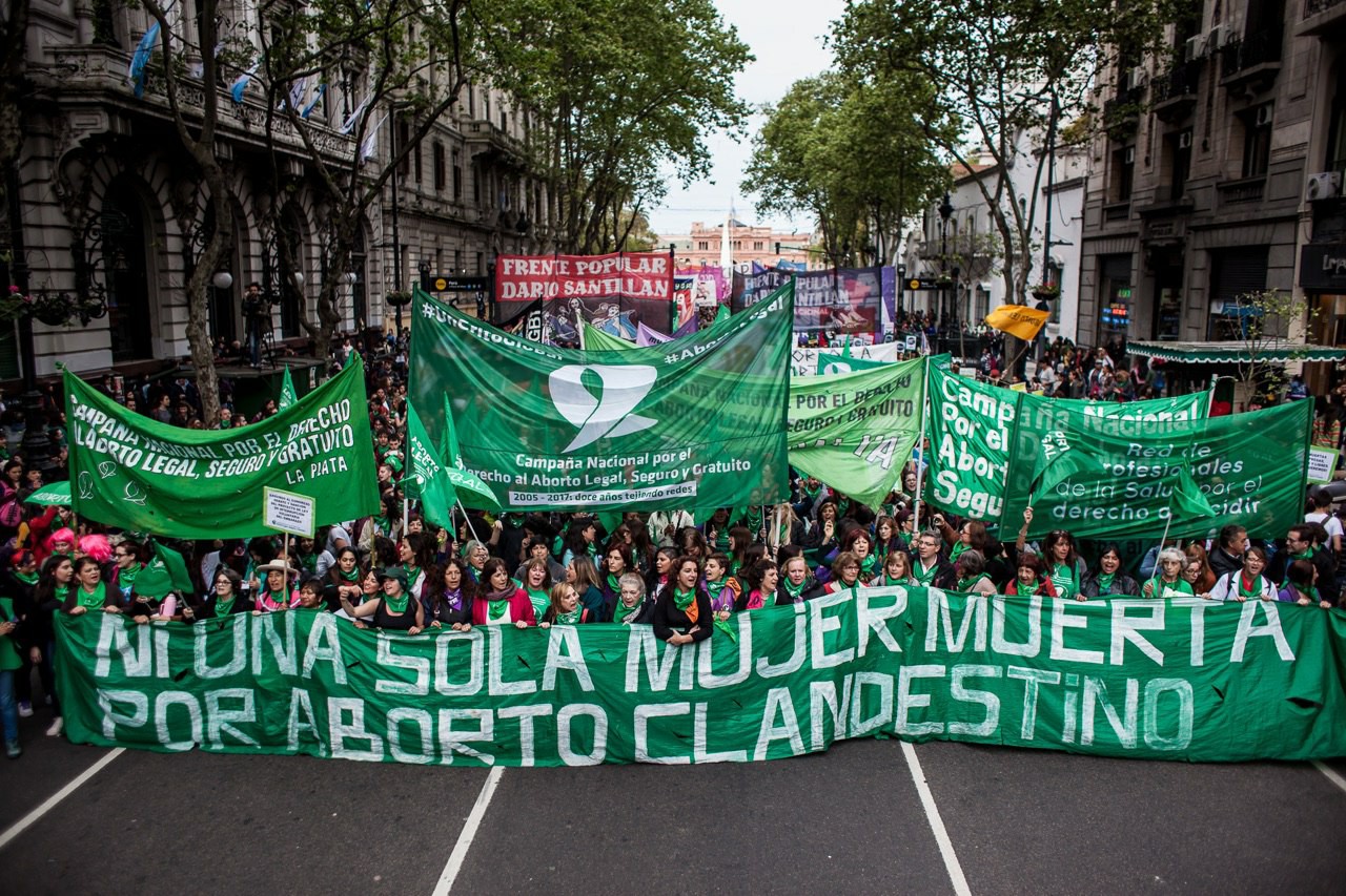 Arjantin'de Senato kürtaj yasasını reddetti