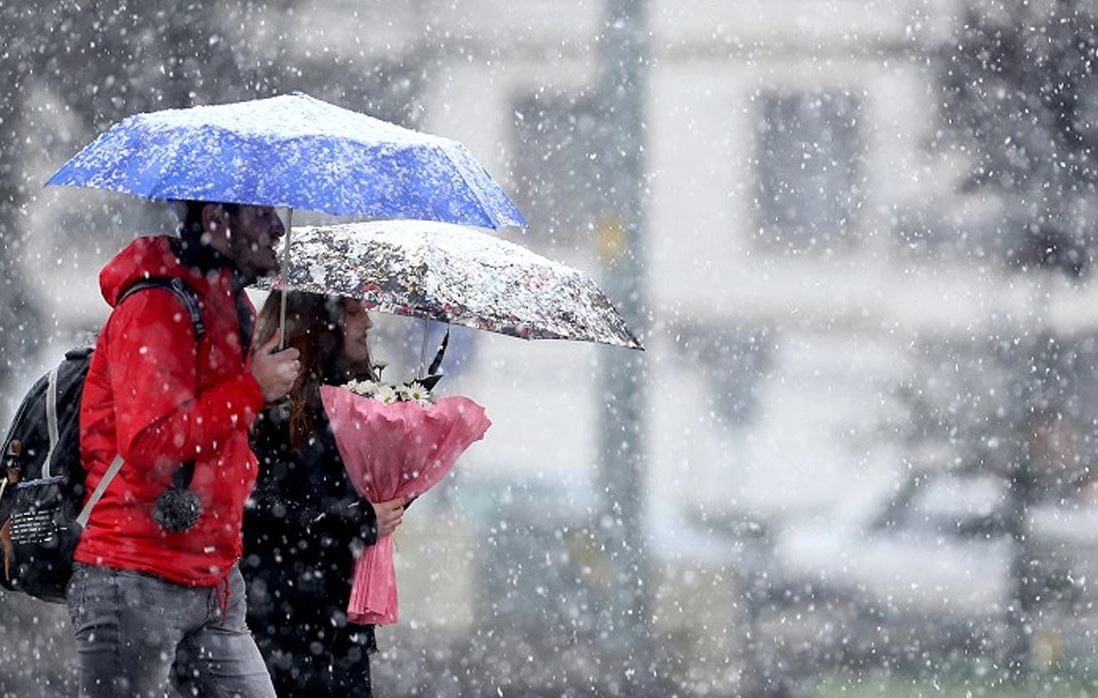 Kışlıkları kaldırmayın! Rusya'dan soğuk hava geliyor... Mayıs kar yapabilir...