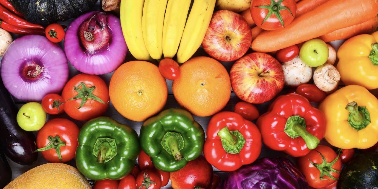 Sebzeleri boşu boşuna çöpe atıyormuşuz... Bu yöntemler sayesinde sebzeler bozulmuyor...