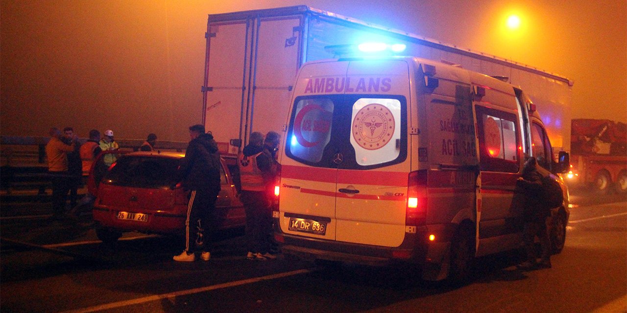 Anadolu Otoyolu'nda kaza: İstanbul yönü ulaşıma kapandı