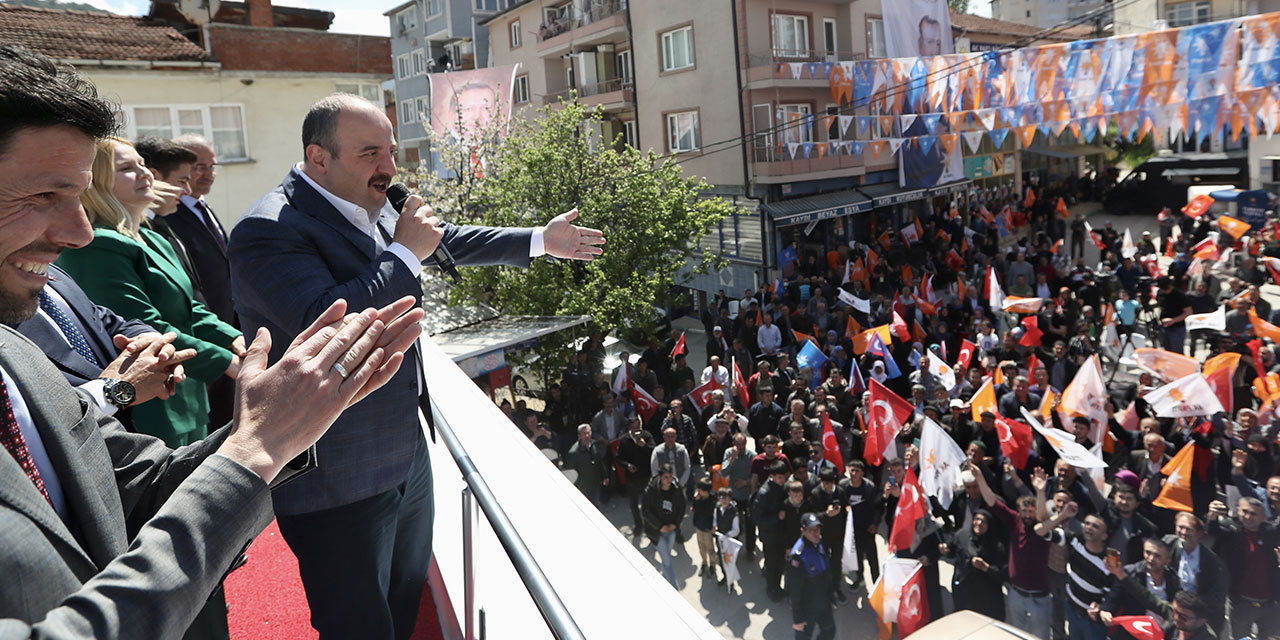 Mustafa Varank'tan 'Pes' Dedirten Örnek!