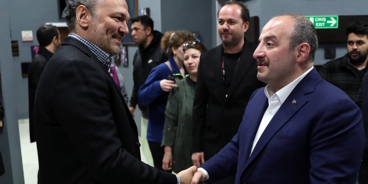 Bakan Varank Güldür Güldür Show’a Konuk Oldu