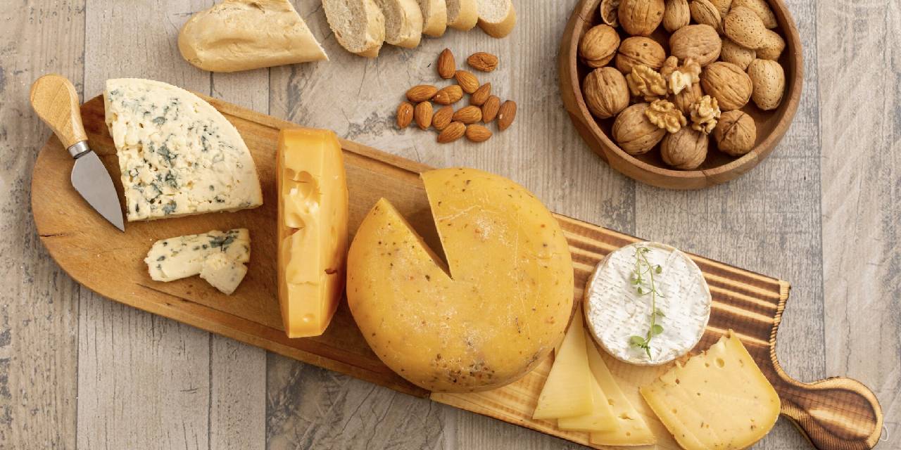 Parmesan peyniriyle ilgili bu detay çok konuşulacak! Çok sevilen parmesan peyniri nasıl yapılıyor?