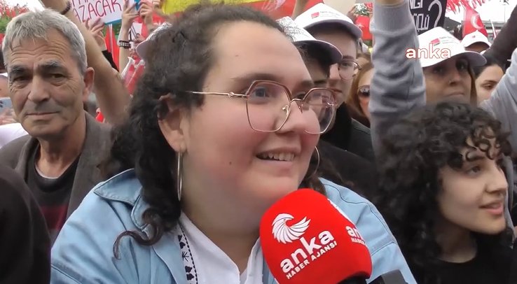 Kılıçdaroğlu'nun Mitingine Katılan Genç: Ağlıyorum 'Geleceğim Ne Olacak' Diye, Baharlar Gelecek