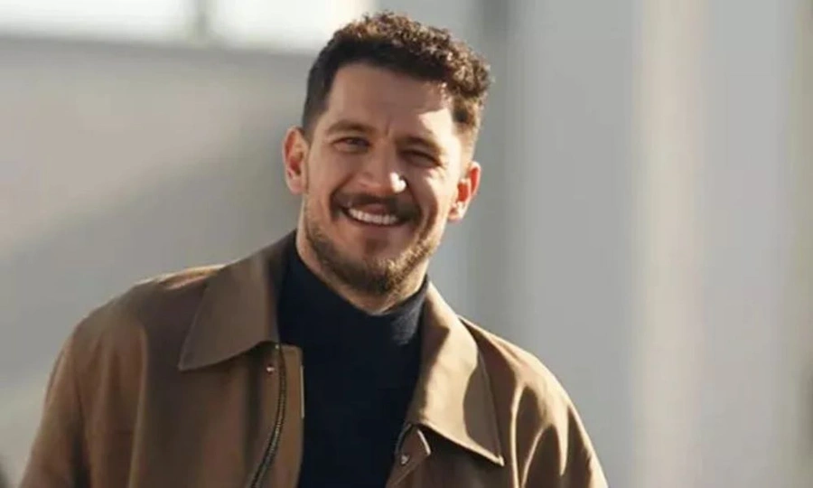 140 kilodan 76 kiloya düşüren diyetin ne olduğunu açıkladı. 64 kilo vermişti... Uraz Kaygılaroğlu'na 64 kilo verdiren diyet...