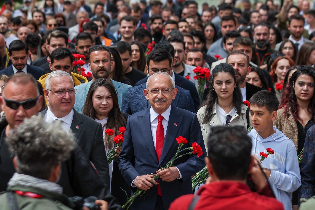 "İlk Defa Cumhurbaşkanı Görüyorum" Diyen Çocuklara Seslendi: Çocuklar Çok Heyecanlıyım, Çok!
