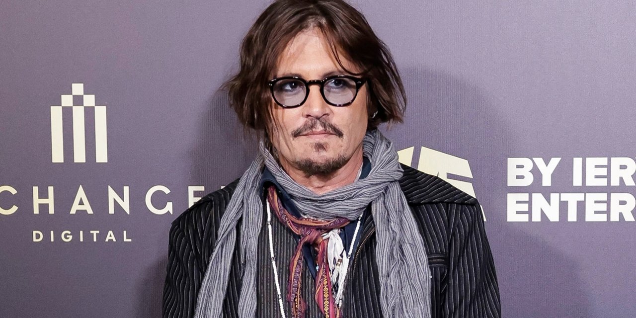Johnny Depp Parfüm Reklamından En Fazla Para Kazanacak Erkek Oldu