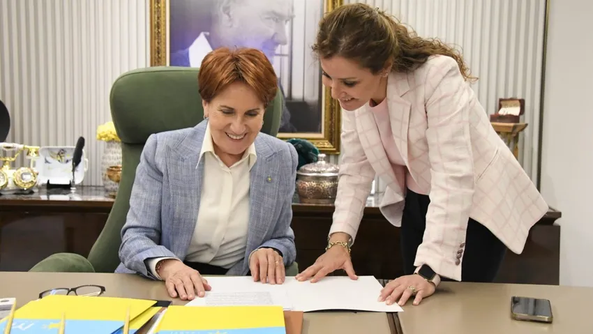 Akşener'den iddialara fotoğraflı yanıt