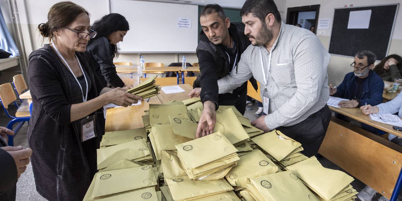 Oy ve Ötesi: Tutanaklardaki Farklılıkları Partilere Gönderdik