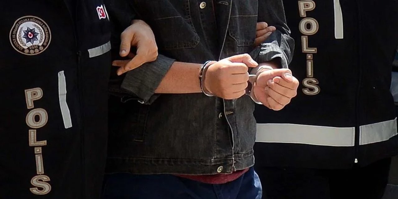 Erdoğan tezahüratı nedeniyle satış yapmadığı öne sürülen esnafa gözaltı