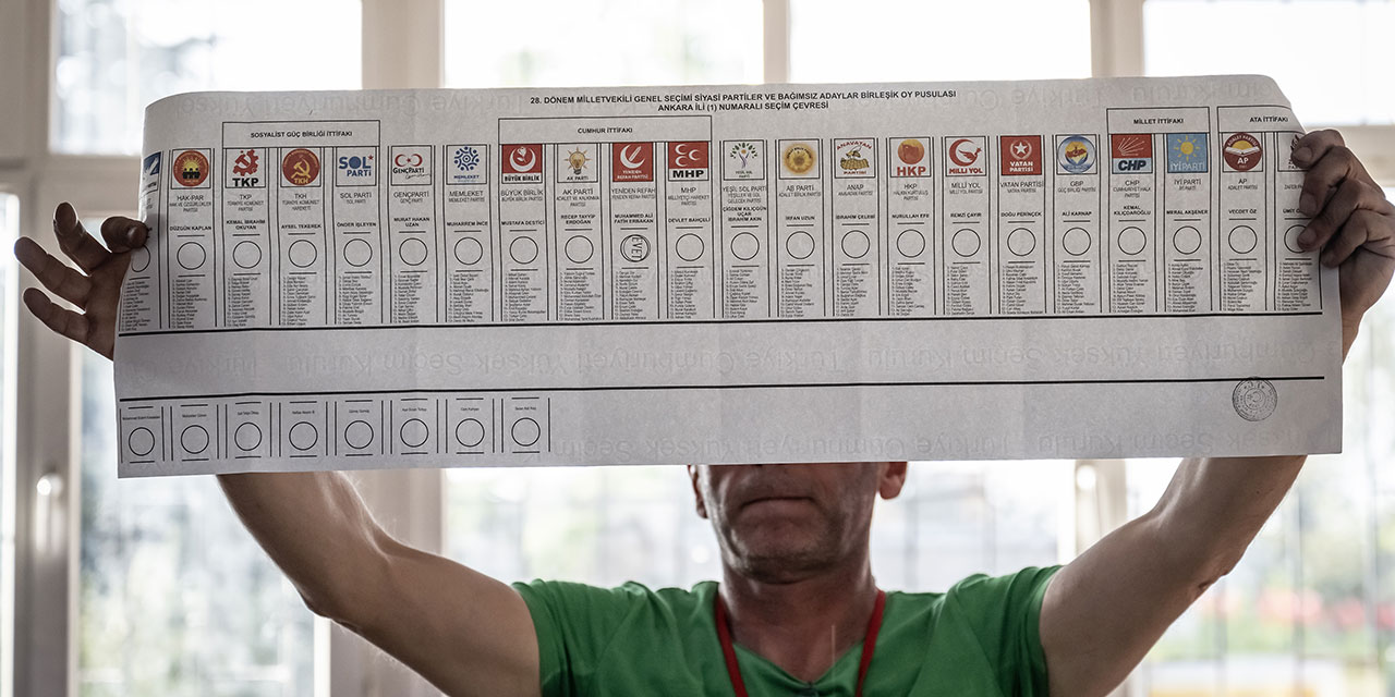 14 Mayıs Seçimleri Atina - Paris Hattında Olay Çıkardı!