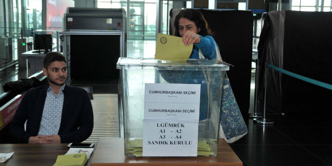 İstanbul Havalimanı'nda 2 günde 3 binden fazla seçmen oy kullandı