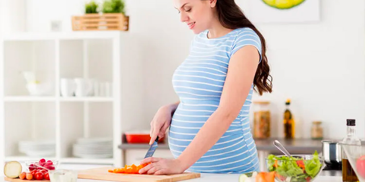 Anne adayları dikkat! Hamilelikte nasıl beslenmeniz gerektiği hakkında tüm merak ettikleriniz...