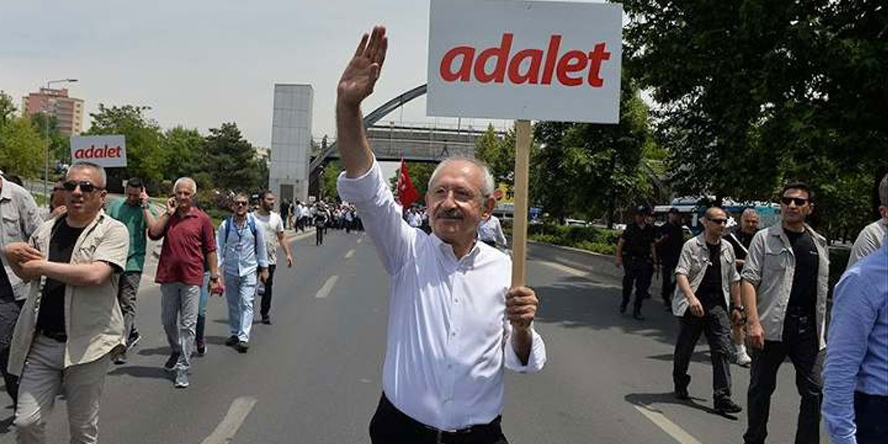 CHP'lilerin Telefonuna Gizlice Yüklenmişti... Casusluk Skandalında Yeni Gelişme