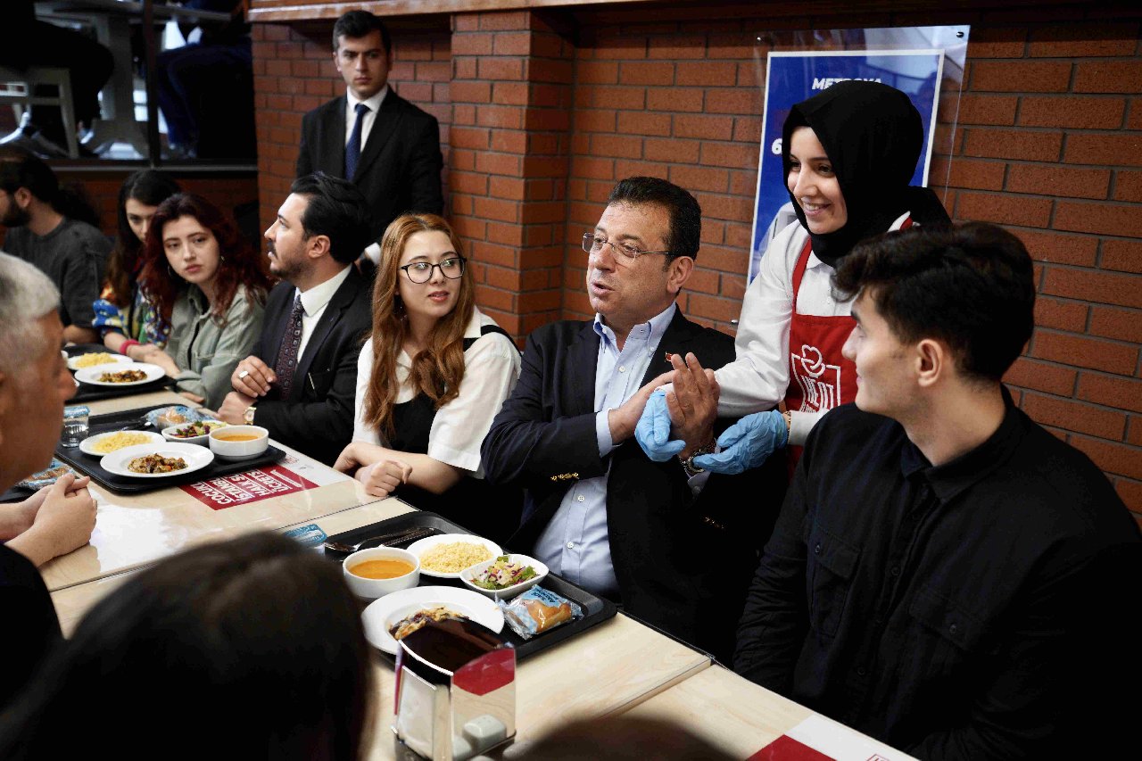 İmamoğlu Kent Lokantası'nı Açtı, Menü Dikkat Çekti