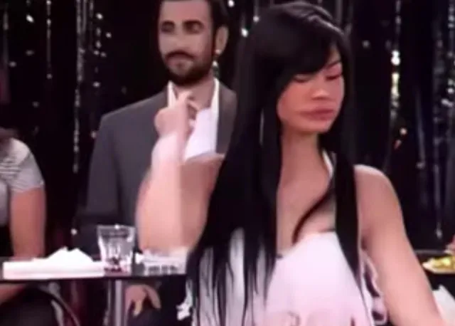 Ankaralı Ayşe'nin klibindeki görüntüleri olay olmuştu! Ayşe Dinçer Demet Özdemir'in kazancını açıkladı