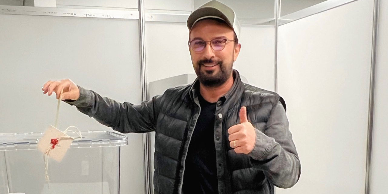 Tarkan Oyunu Kullandı, Sandık Başında Çağrı Yaptı