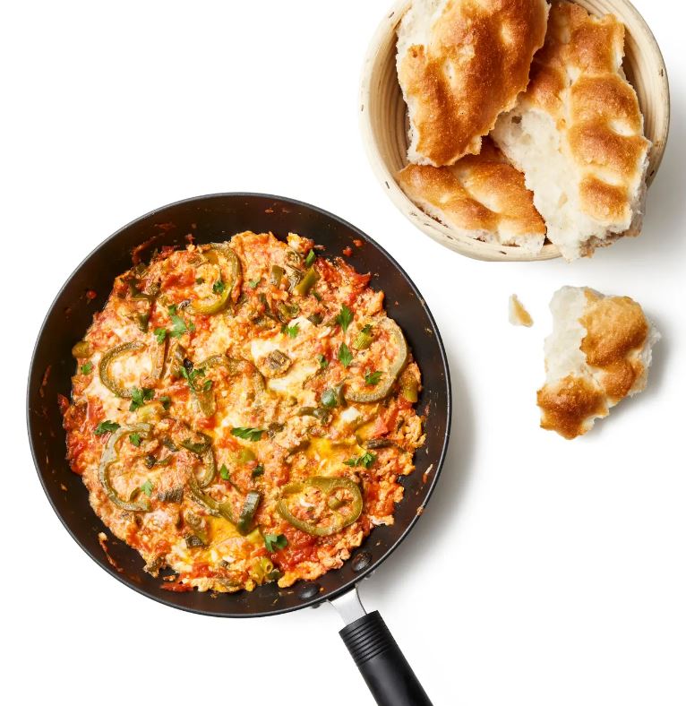 İngiliz The Guardian'dan Türk usulü mükemmel menemen tarifi