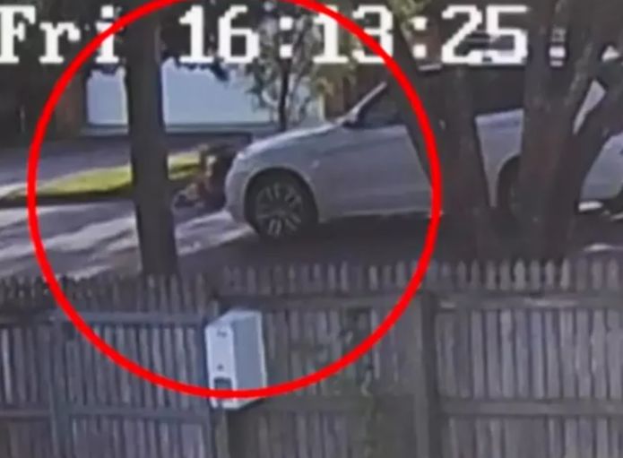 Eşini sevgilisi ile öpüşürken görünce... Akıllara zarar...